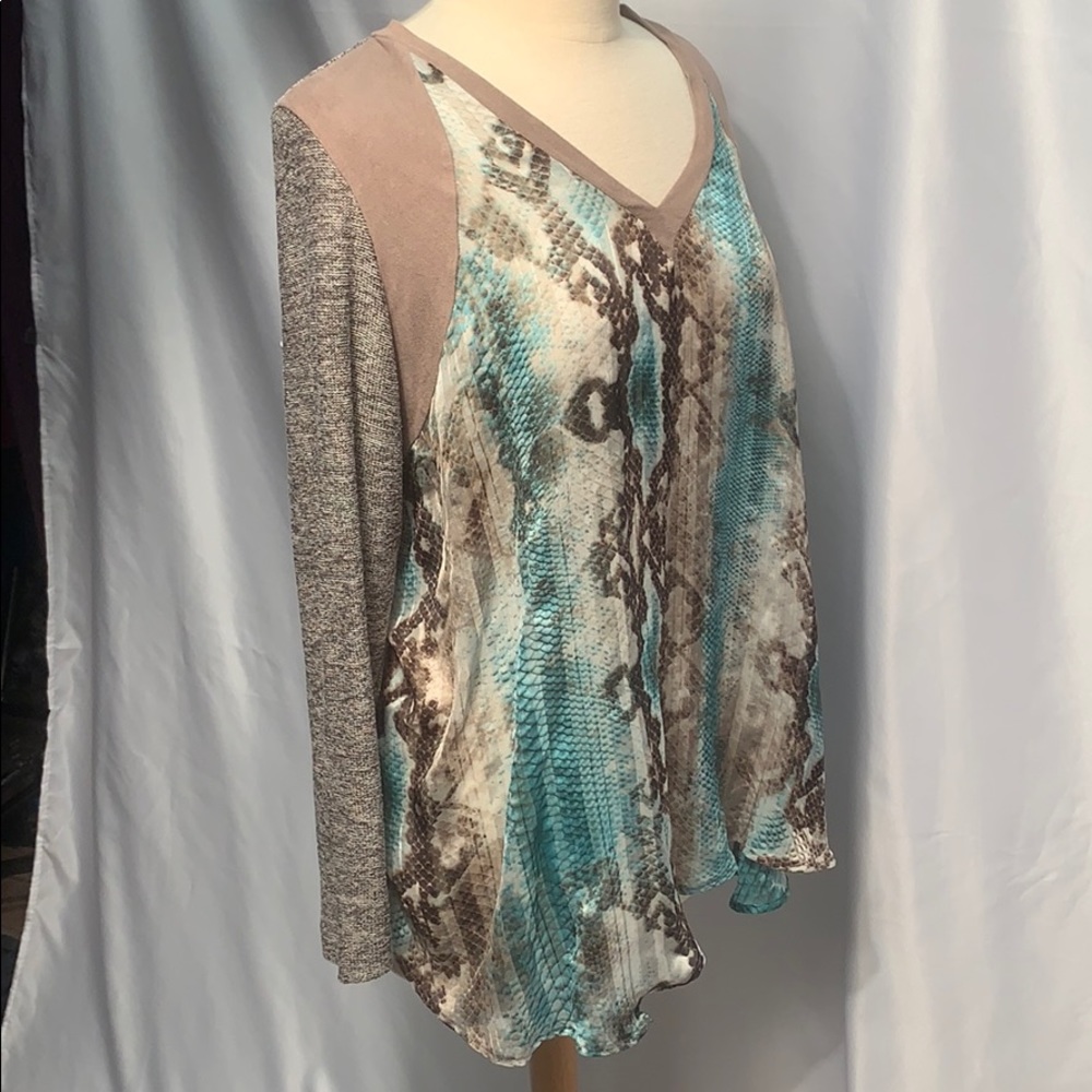 Poeme by Citron Long Sleeve Faux Snake Print Shirt